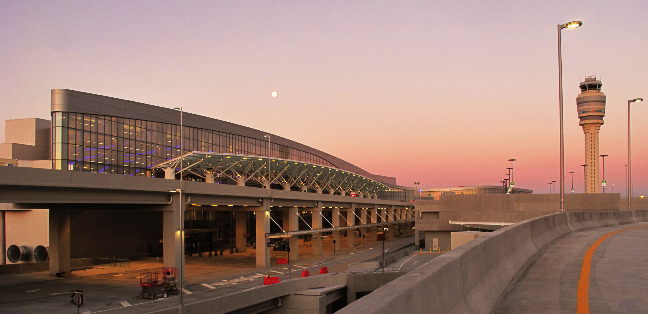 مطار "أتلانتا" يتصدر مطارات العالم حركة وللمرة الـ12