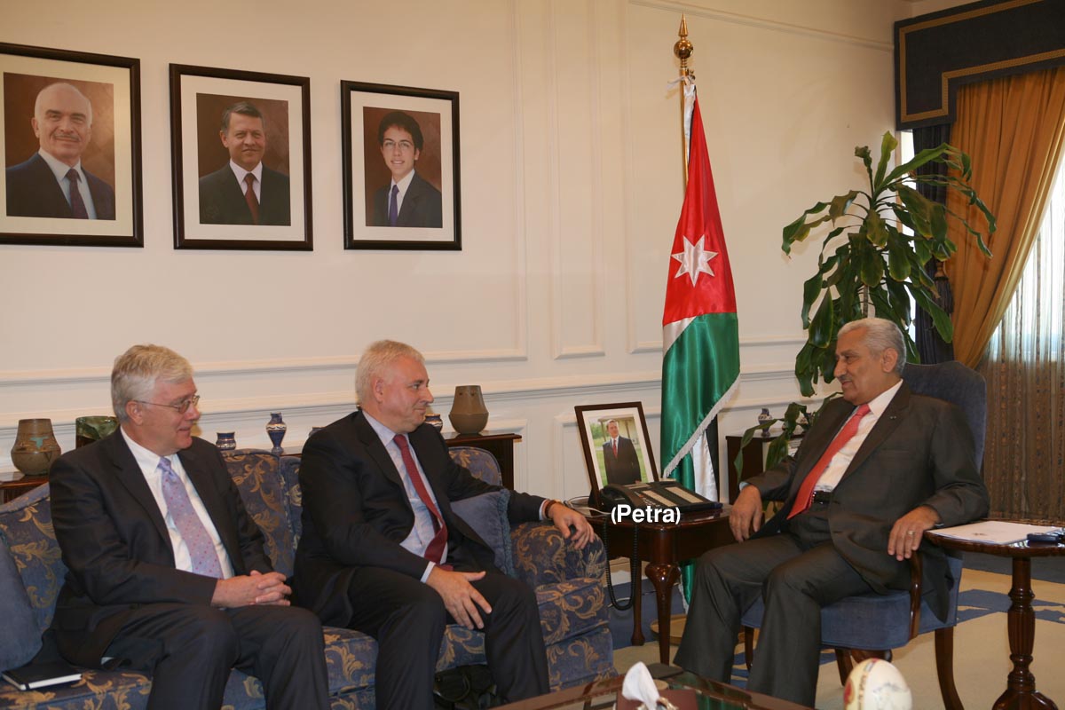 PM meets global law firm team