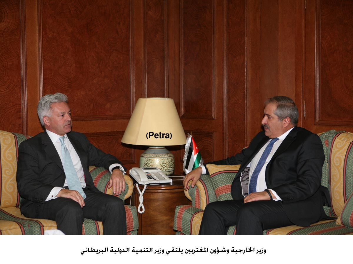 FM, British minister discuss Mideast peace, Syria