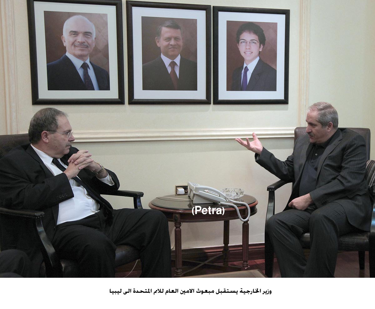 Foreign minister meets UN envoy to Libya