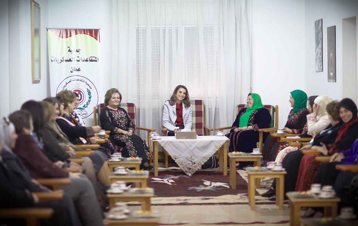 Queen Rania meets with members of the Military Retired Women Society