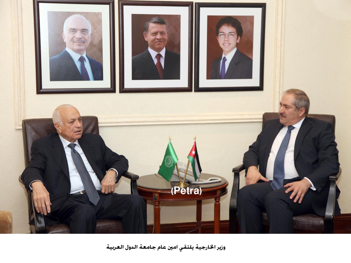 FM, Arab League chief discuss regional developments