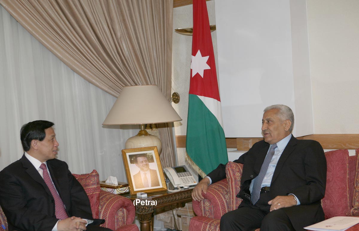 PM, Chinese official discuss ties