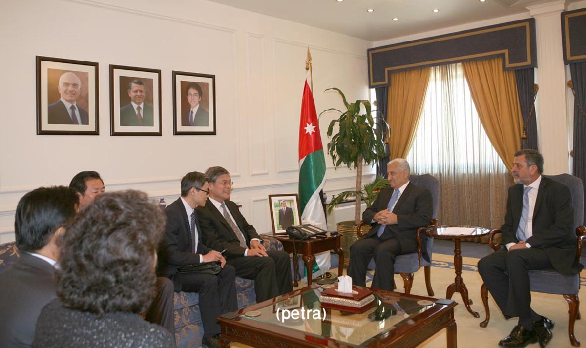 PM meets Chinese delegation