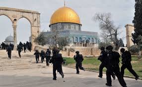 Israeli soldiers storm Al-Aqsa Mosque, attack Muslims inside sanctuary