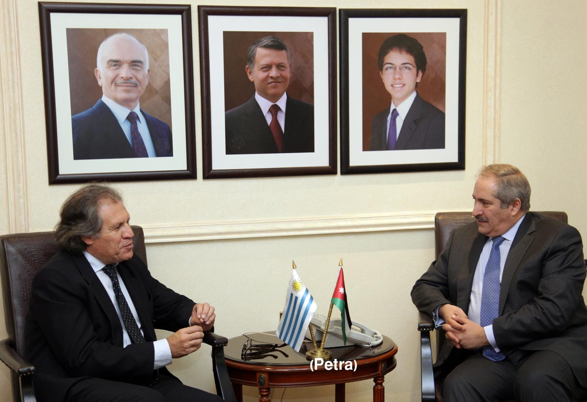 Foreign minister, Uruguayan counterpart discuss ties, regional developments