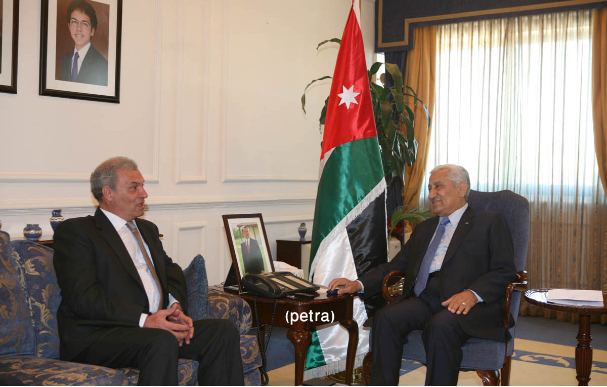 PM receives Palestinian Deputy Prime Minister