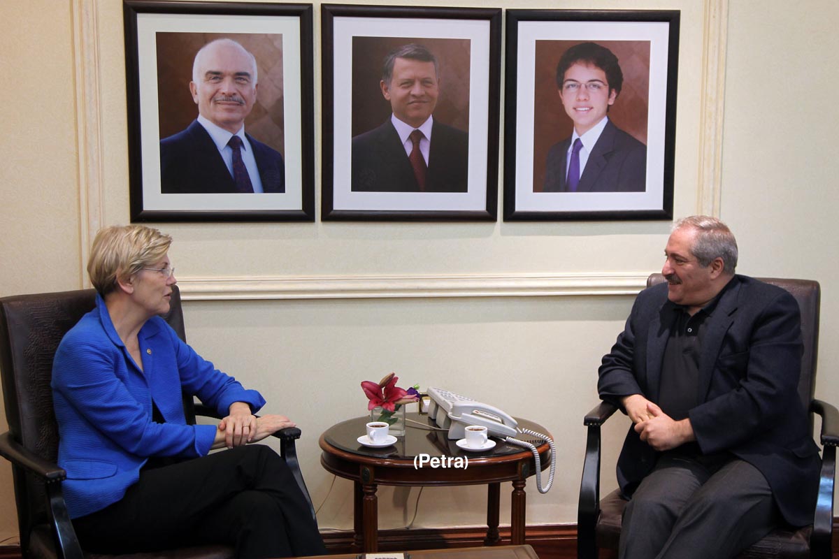 FM, US senator discuss ties, regional developments