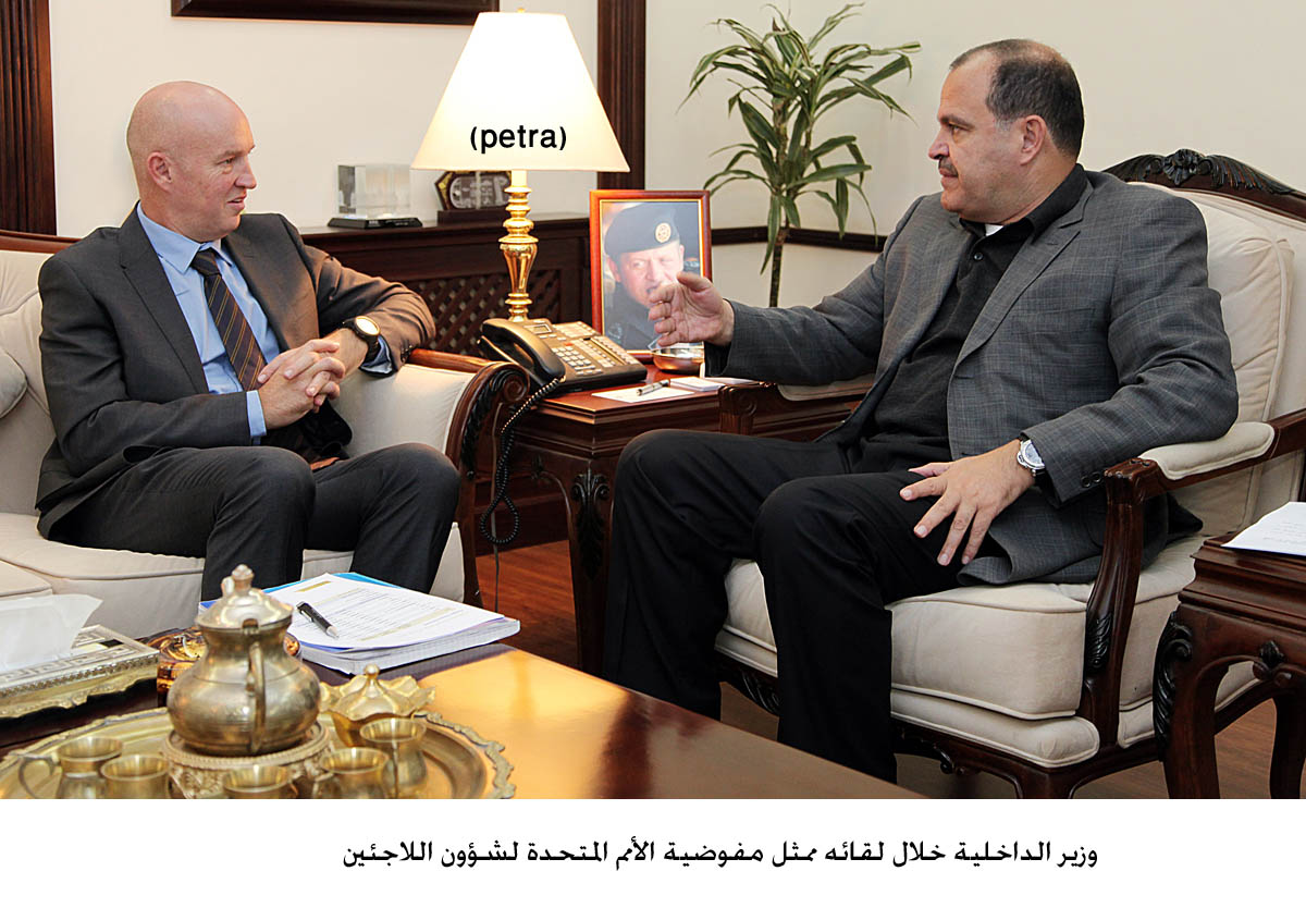 Interior minister, UNHCR representative discuss Syrian crisis