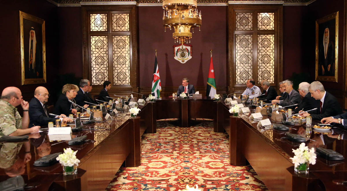 King receives delegation from British House of Commons