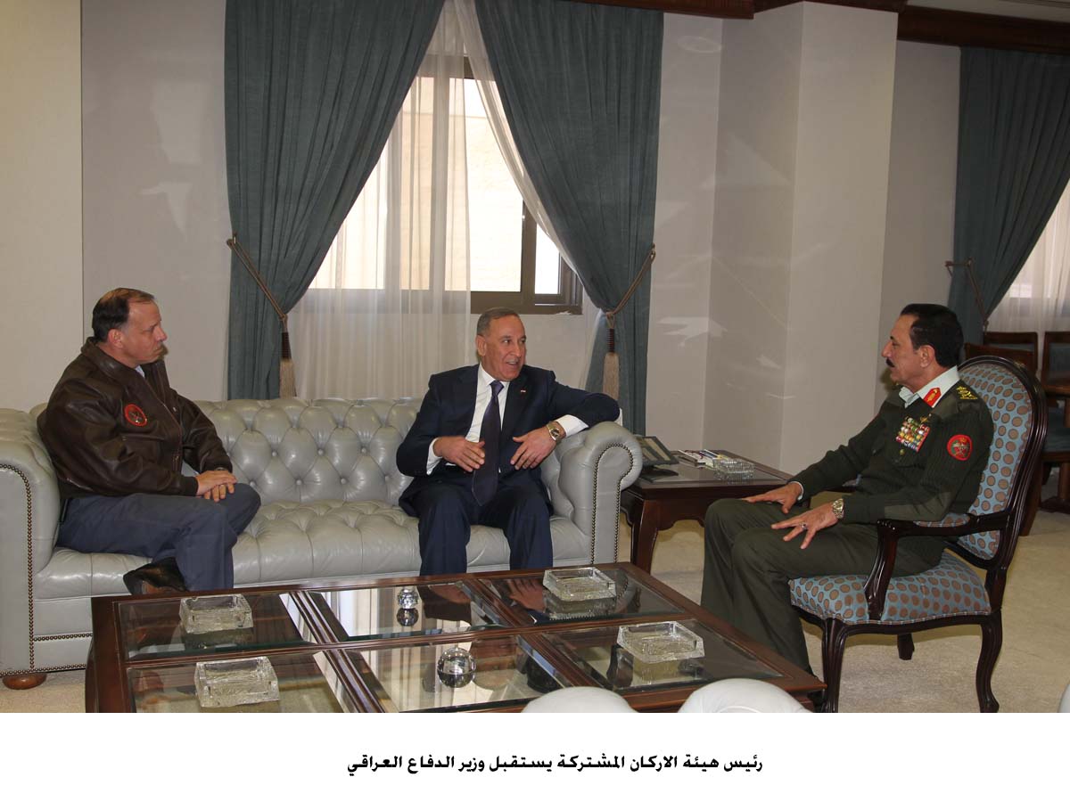 Army Chief, Iraqi Defense Minister discuss cooperation