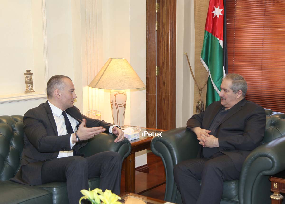 FM, UN official discuss regional developments