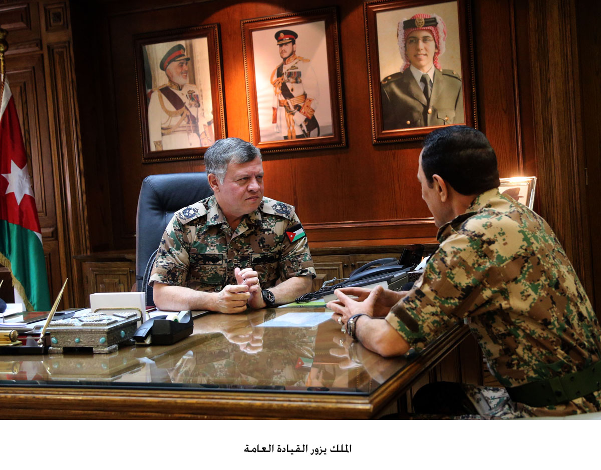 King visits army headquarters