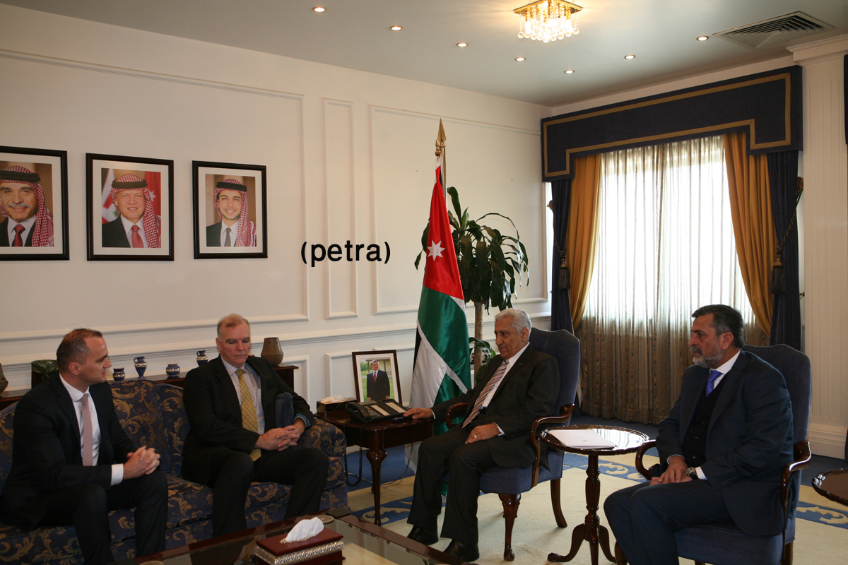 Prime Minister receives National Democratic Institute delegation