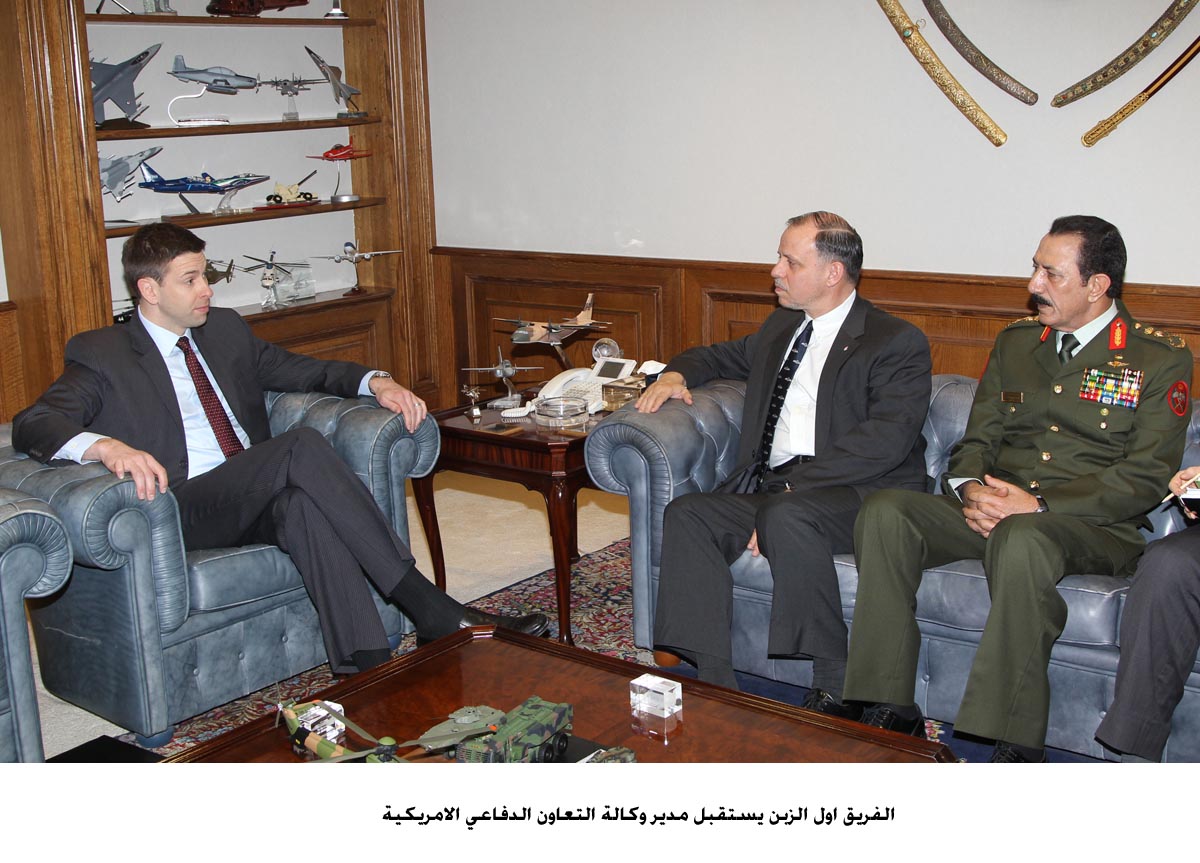 Army chief meets US official