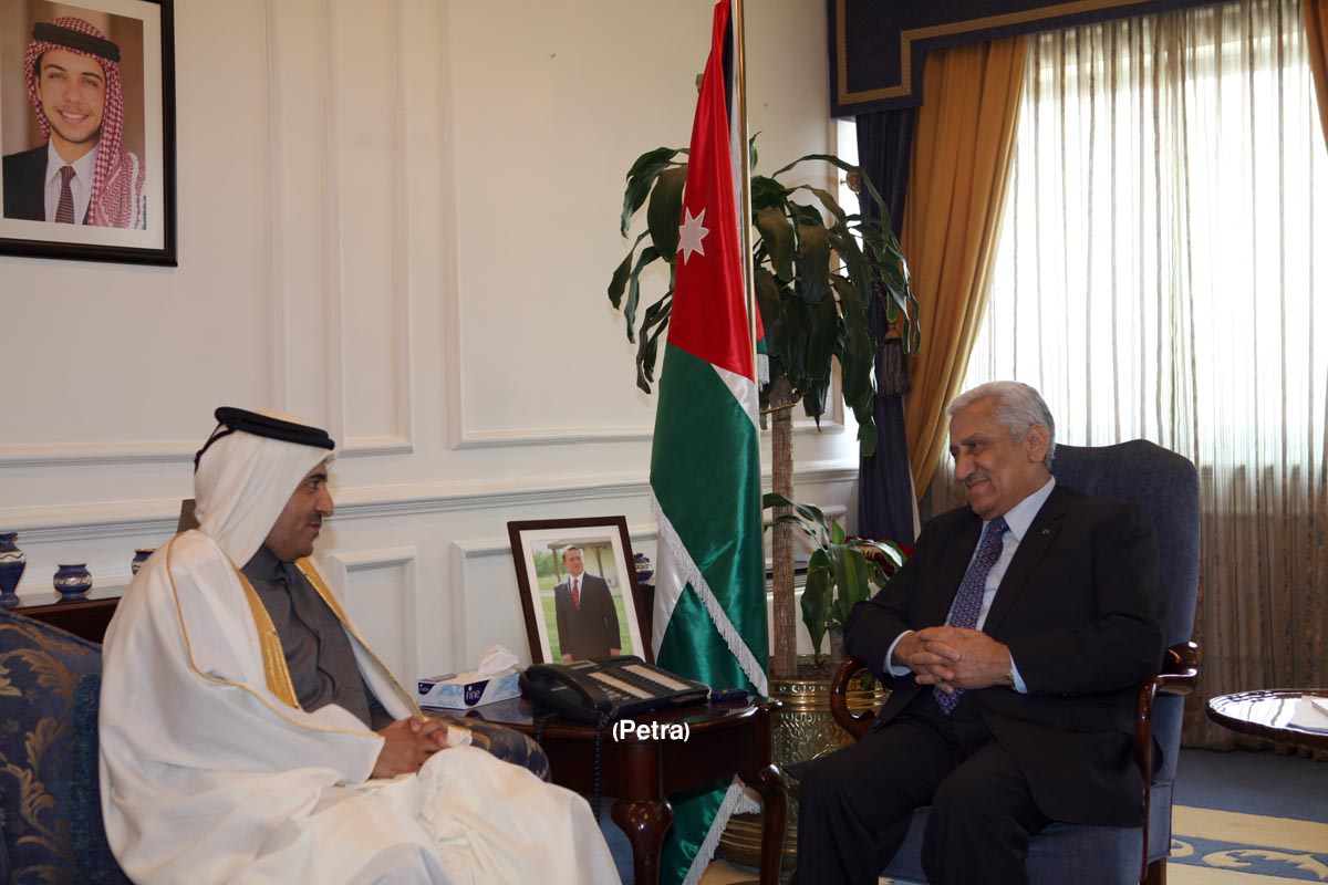 Premier, Qatar's Attorney General discuss region, ties
