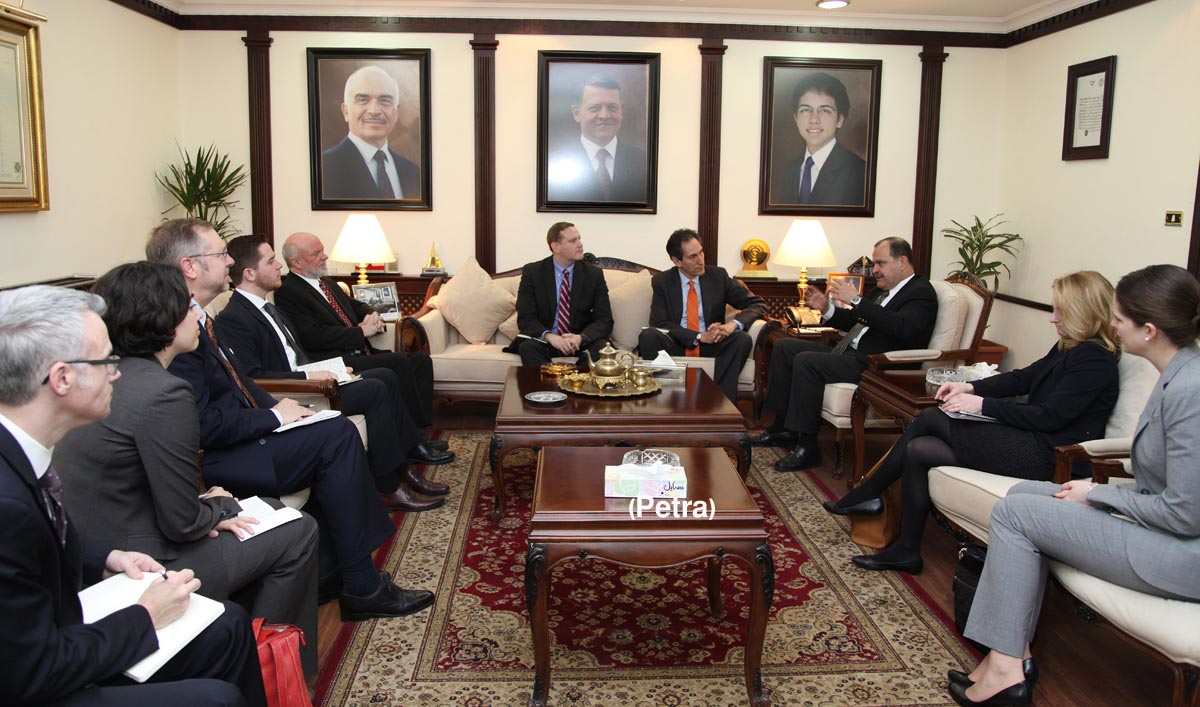 Interior Minister meets US delegation