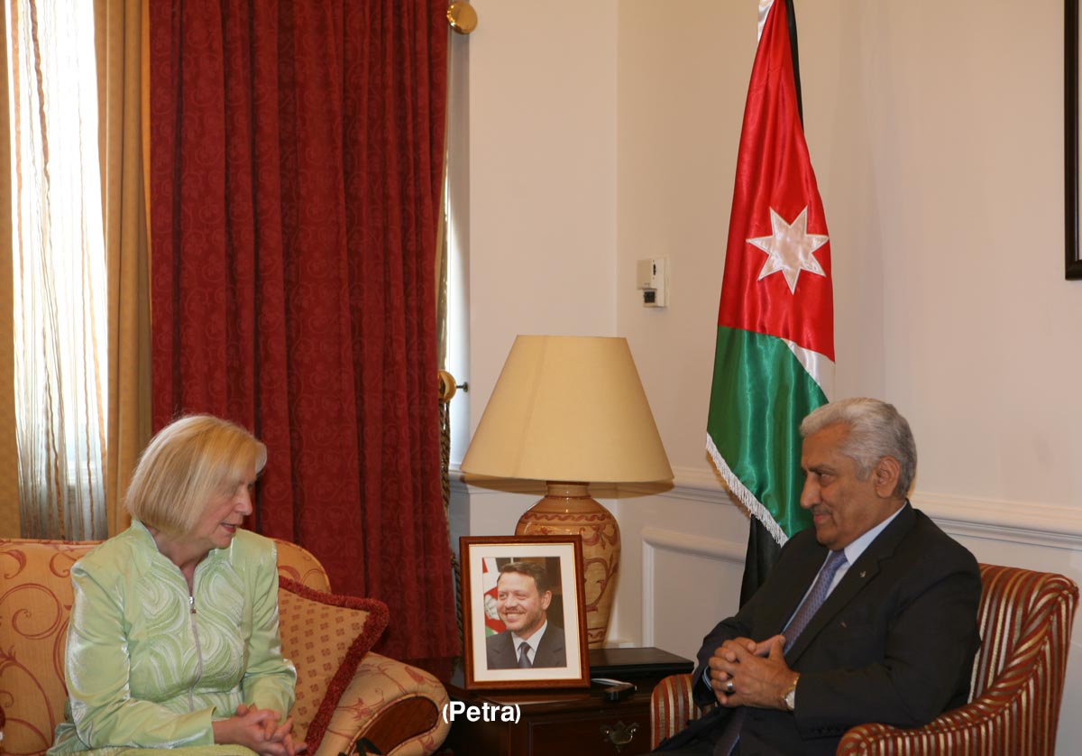 PM receives German education minister