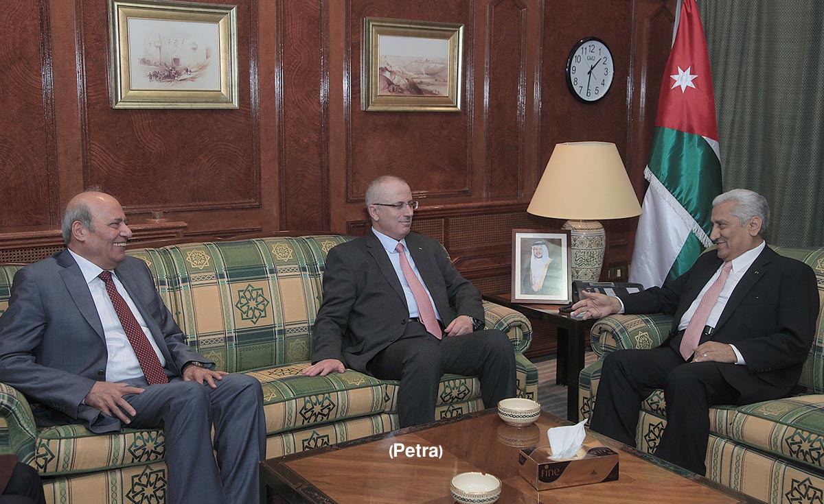 PM meets with Palestinian counterpart