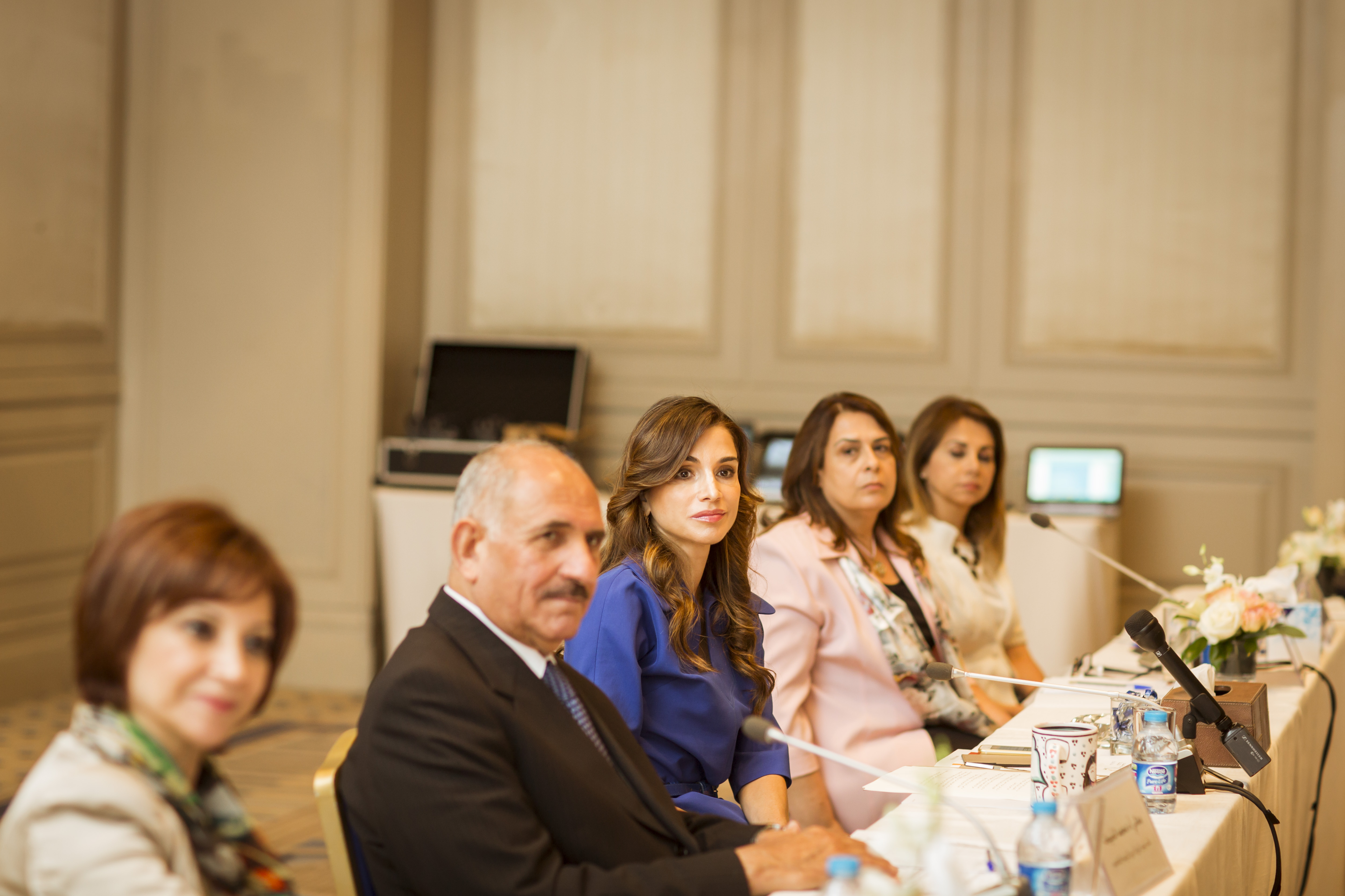 Queen Rania attends workshop on the future of ICT in Education