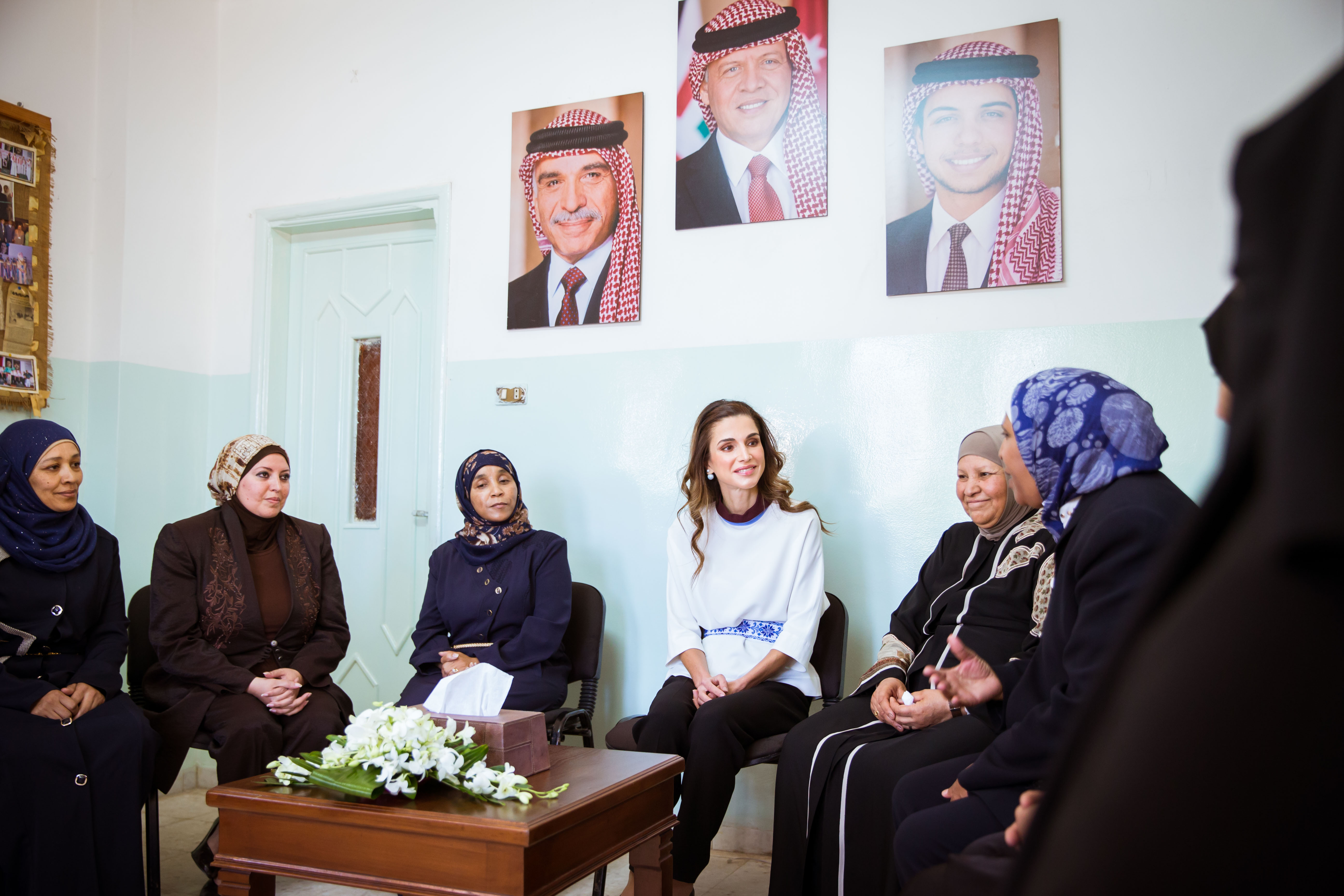 Queen Rania visits Khreibet Al Souq Women Charity