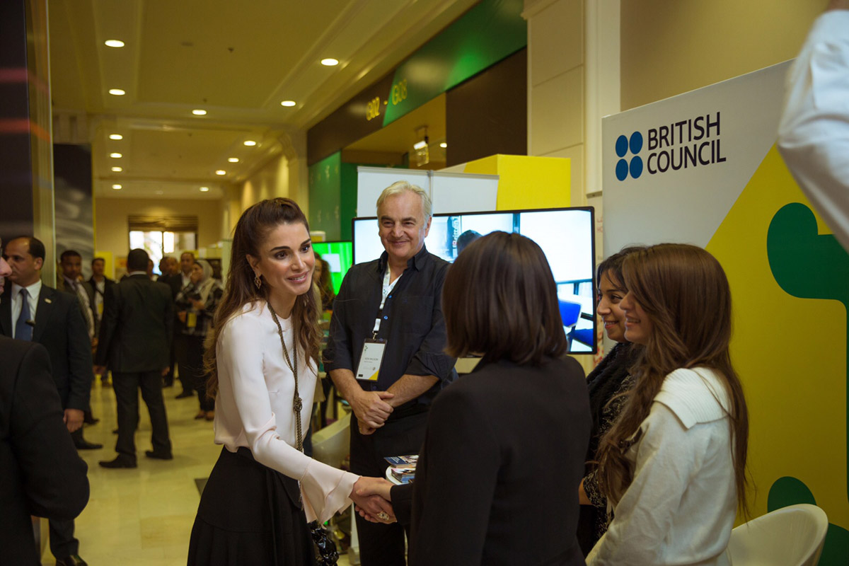 Queen Rania tours teacher skills forum exhibition
