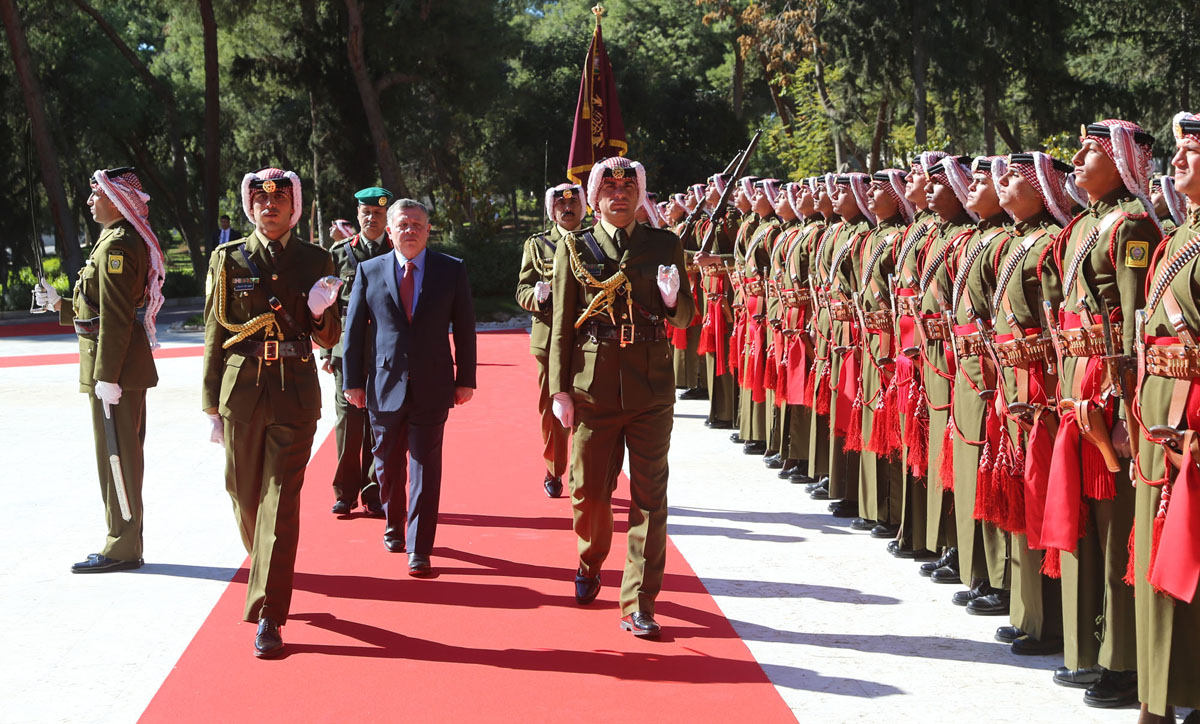 King accepts credentials of 8 new ambassadors