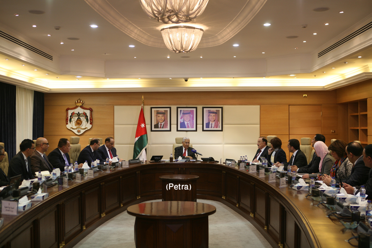 Gov't presses ahead with smart IDs project