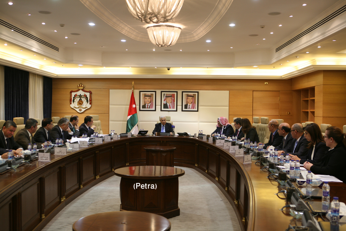 PM discusses Jordan's response plan to Syrian refugee crisis