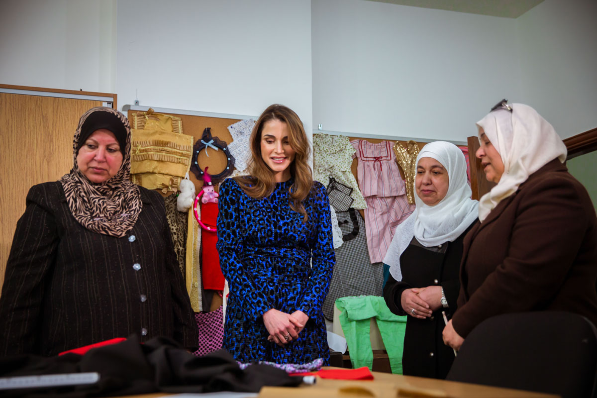 Queen Rania Visits Sanabel Al-Khair Society for Social Development
