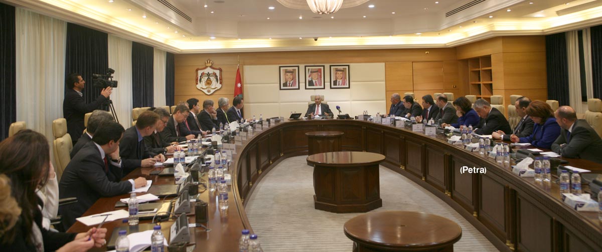PM briefs WB team on impact of Syrian refugee crisis