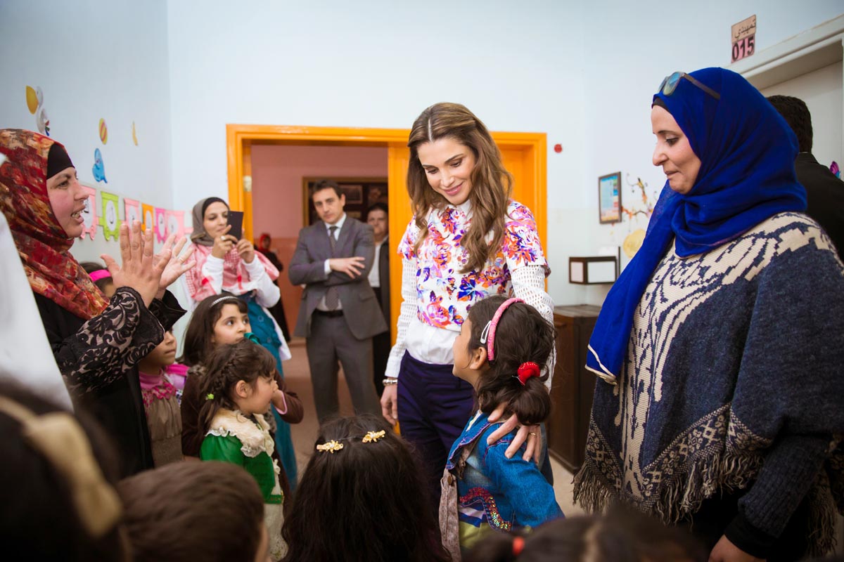 Queen Rania calls for use of innovative tools in improving education