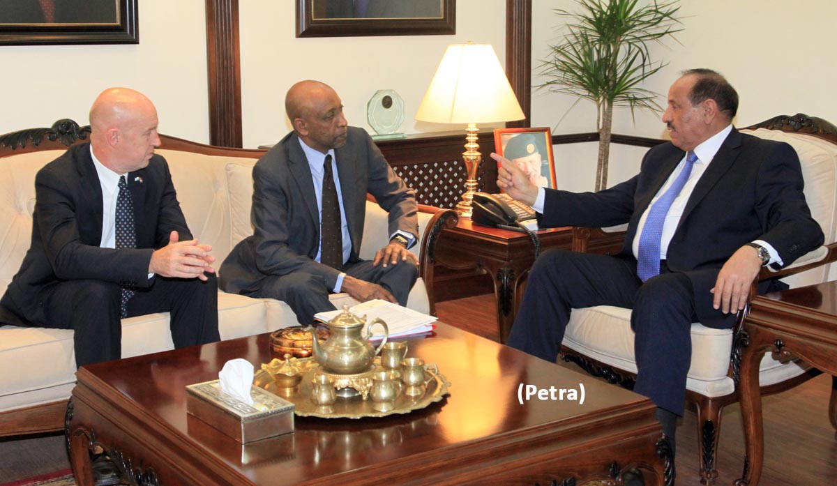 Interior minister meets UNHCR officials