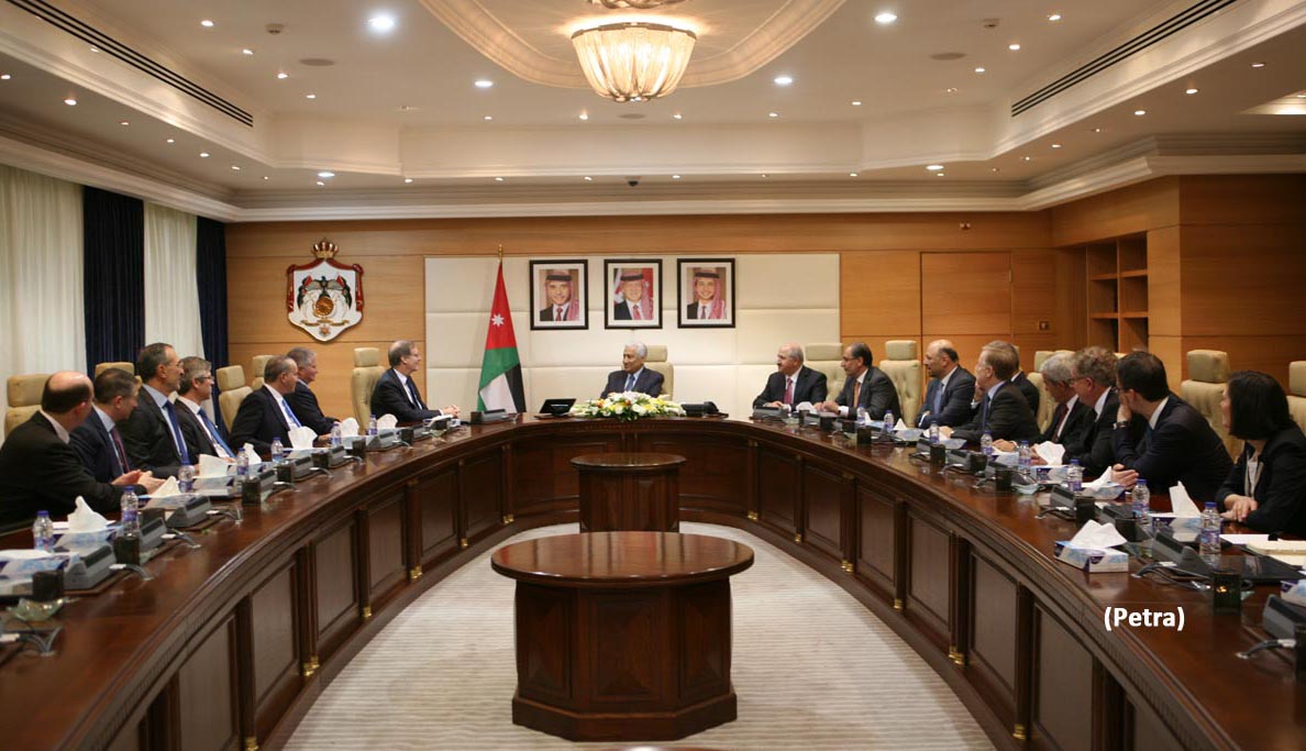 PM meets managers of U.S. banks, investment funds