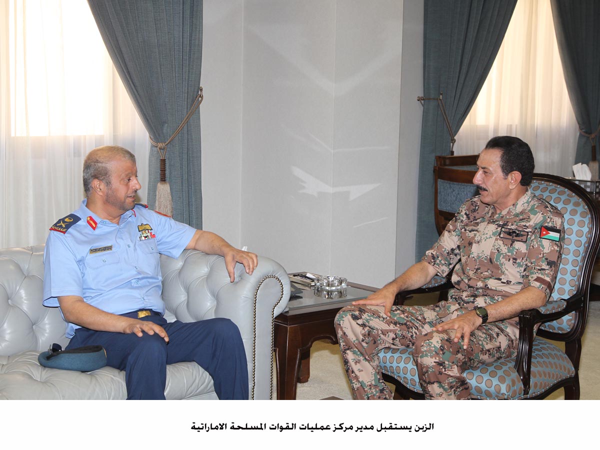 Army chief meets UAE military official