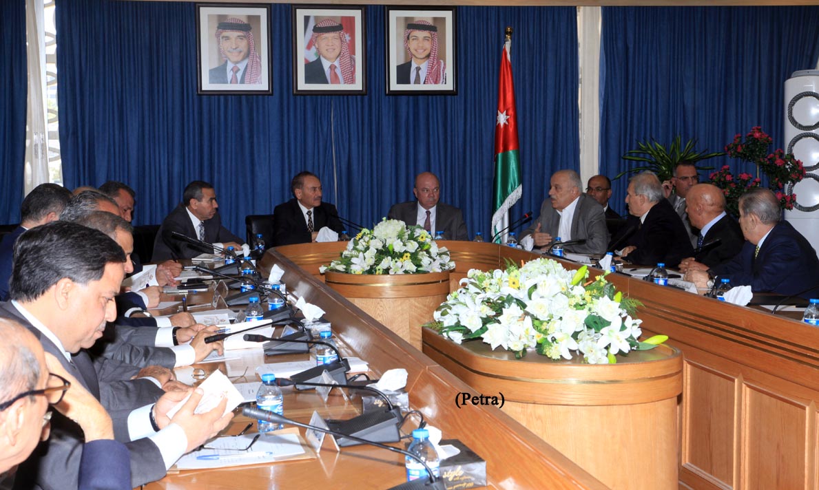 Senate Legal Committee endorses constitutional amendments