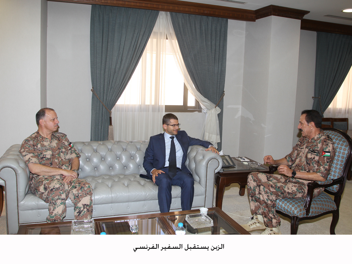 Army chief meets French ambassador