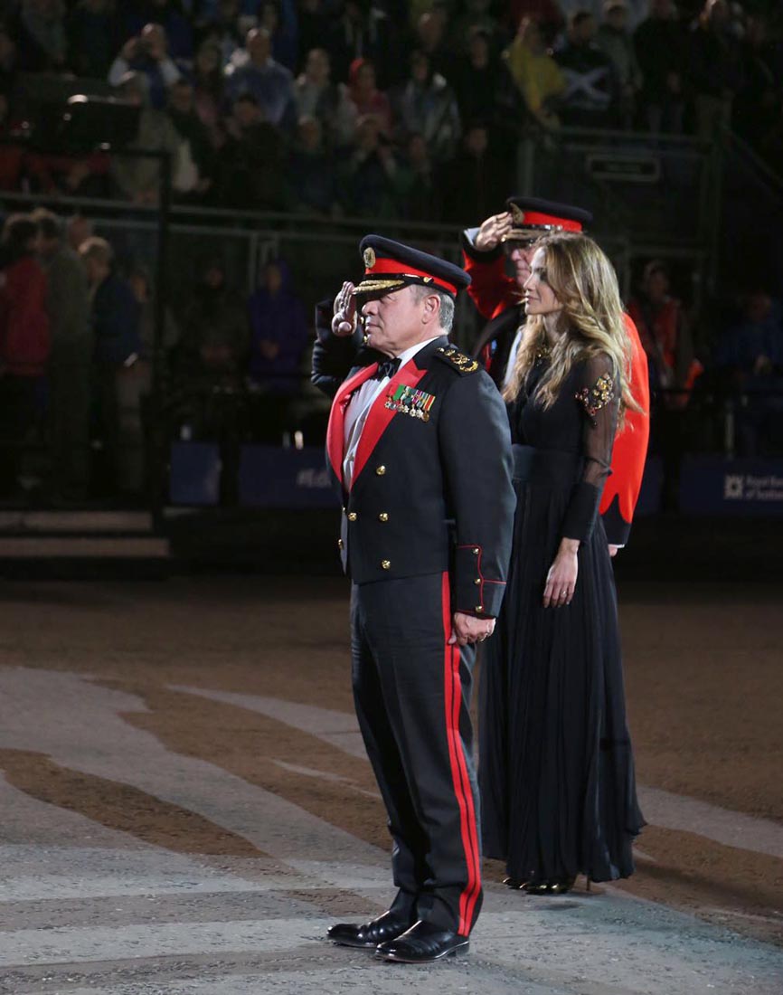 King guest of honor at 2016 Royal Edinburgh Military Tattoo