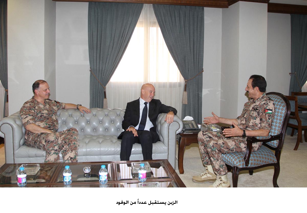 Army chief discusses regional situation with foreign delegations