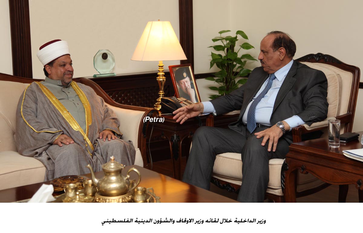 Interior minister: We will not spare an effort to provide facilities to Palestinian pilgrims