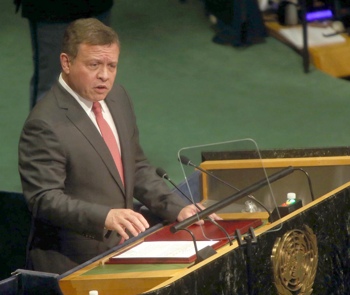 King delivers Jordan's speech at UN General Assembly's 71st session