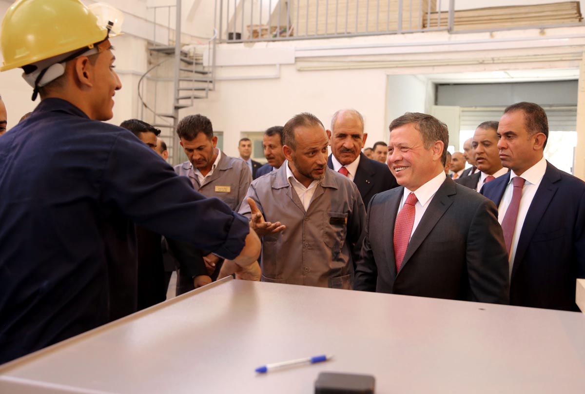 King inspects workshops at Sharif Abdul Hamid Sharaf Secondary School