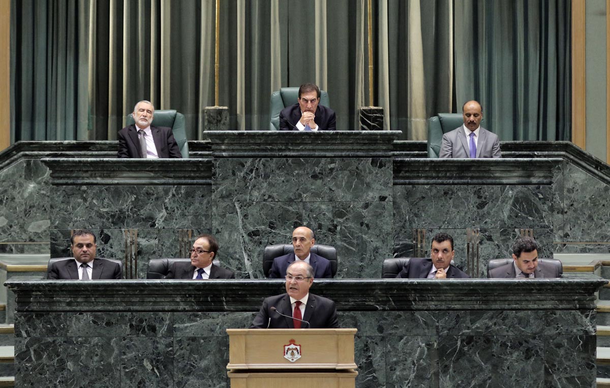 PM presents government policy statement to Lower House seeking vote of confidence