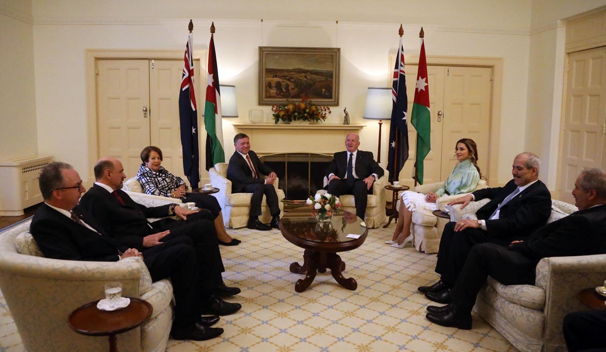 King holds talks with governor general of Australia