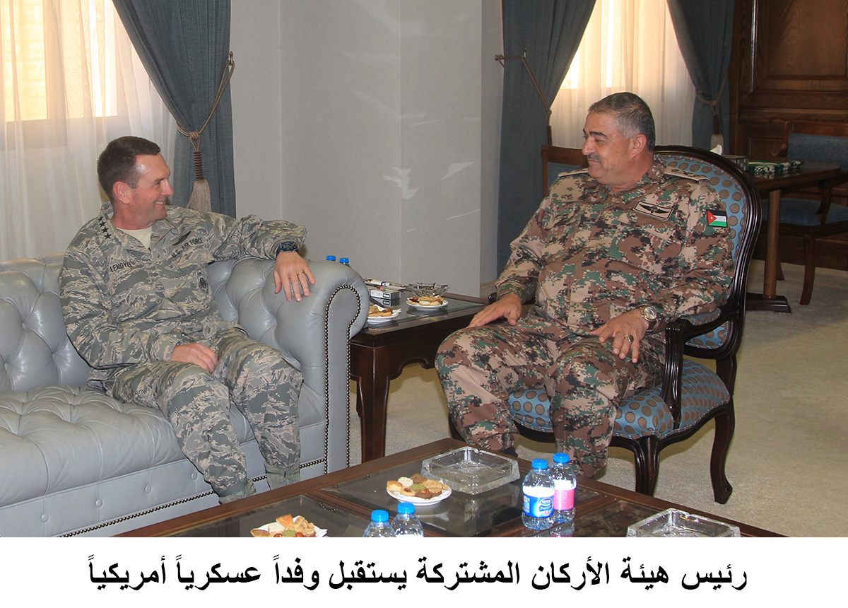 Army chief meets with U.S. military delegation