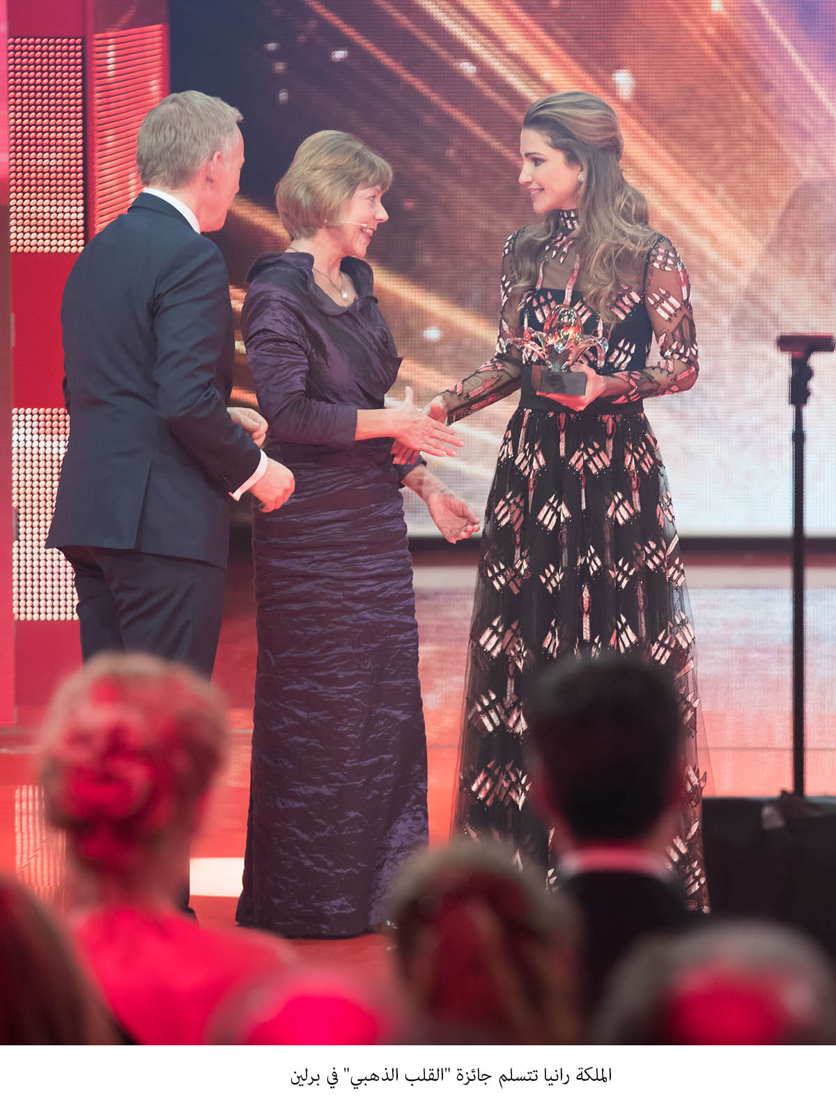 Queen Rania receives Award in Berlin honoring her work to support children