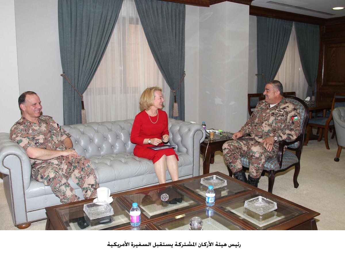 Army chief, US ambassador discuss ties, regional developments