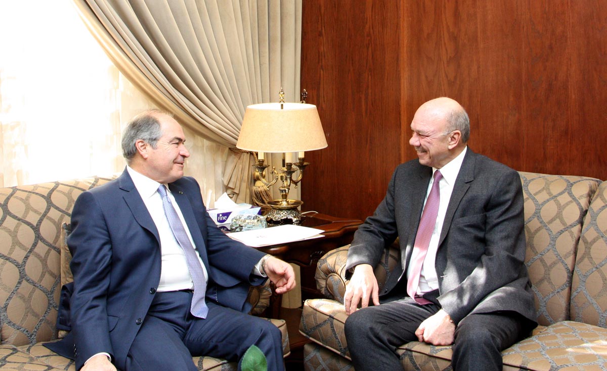 PM, Senate president discuss executive-legislative cooperation