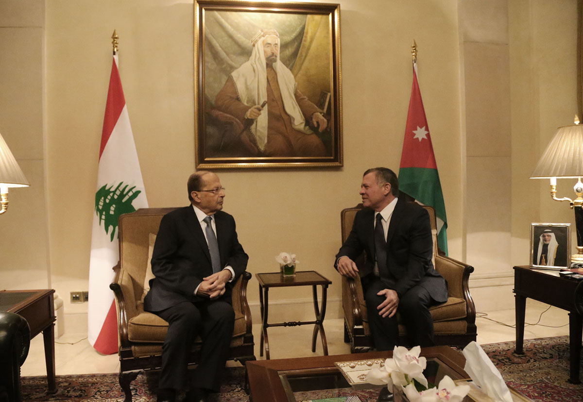 King, Lebanese President hold talks