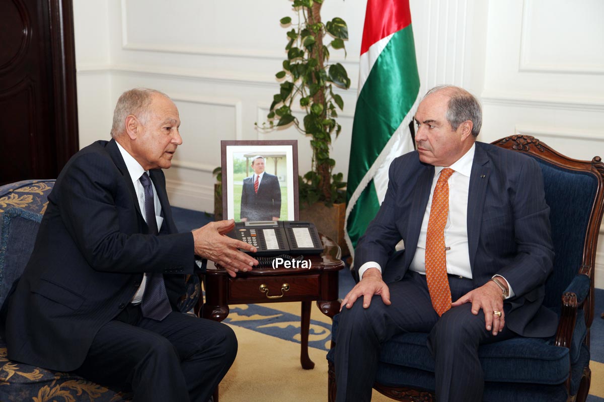 PM discusses with Arab League chief preparations for Arab summit